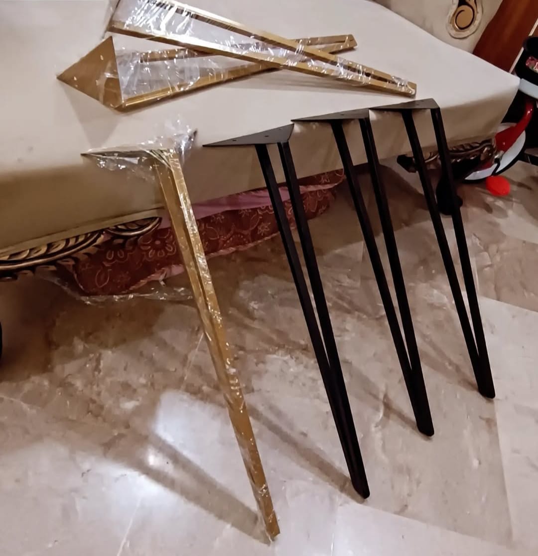 Hair Pin Legs 01